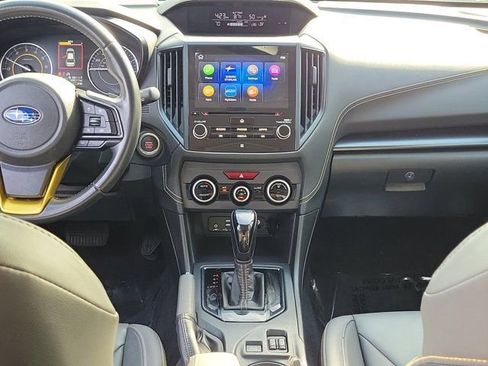 Used 2021 Subaru Crosstrek 2.5i Sport w/ Moonroof Package AWD/4WD image 17