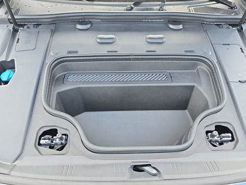 New 2025 Audi S6 e-tron Prestige image 28