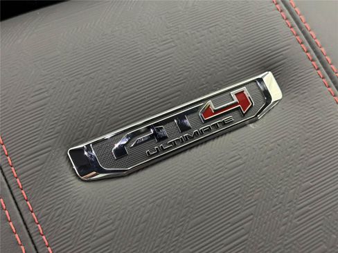 New 2026 GMC Yukon AT4 Ultimate w/ LPO, Floor Liner Package AWD/4WD image 34
