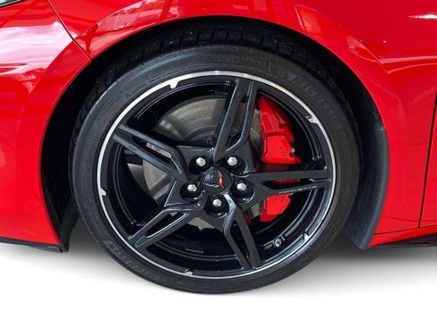 Used 2023 Chevrolet Corvette Stingray Premium Conv w/ Z51 Performance Package RWD image 10