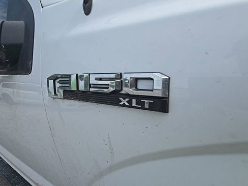 Used 2017 Ford F150 XLT AWD/4WD image 14