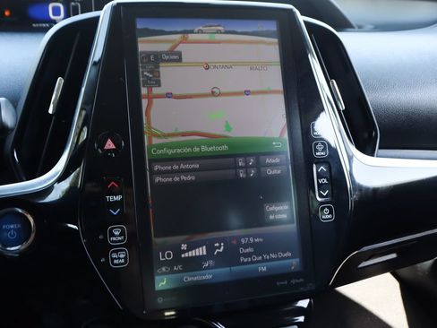 Used 2018 Toyota Prius Prime Premium w/ Carpet Mat Package FWD image 25