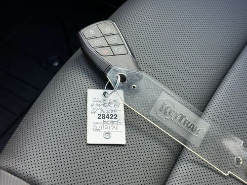 New 2025 GMC Hummer EV 2X w/ LPO, Sport Package image 37