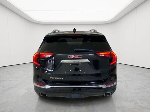 Used 2018 GMC Terrain Denali w/ Driver Alert Package II FWD image 3