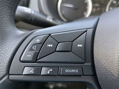 New 2025 Nissan Kicks Play S image 14