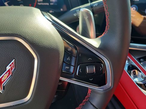 Used 2022 Chevrolet Corvette Stingray Preferred Cpe w/ Z51 Performance Package RWD image 6