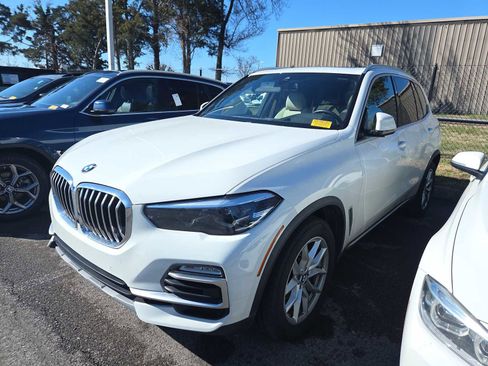 Used 2019 BMW X5 xDrive40i w/ Premium Package 2 image 10