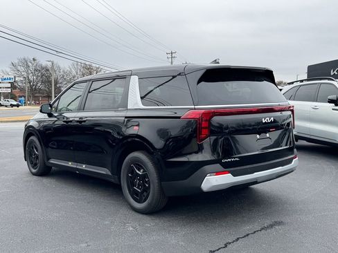 New 2026 Kia Carnival image 5