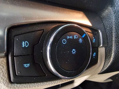 Used 2018 Ford Explorer XLT w/ Equipment Group 202A image 35