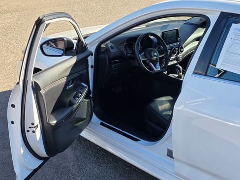 Used 2022 Nissan Sentra SR w/ Trunk Package image 35