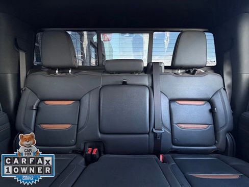 Used 2023 GMC Sierra 1500 AT4 w/ AT4 Premium Package image 23