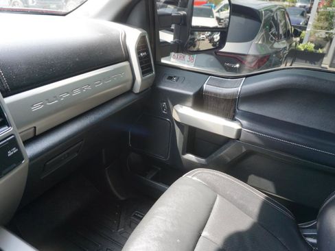 Used 2021 Ford F250 Lariat AWD/4WD image 22