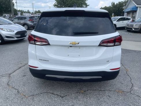 Used 2023 Chevrolet Equinox LT FWD image 9