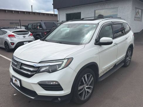Used 2016 Honda Pilot Touring image 3