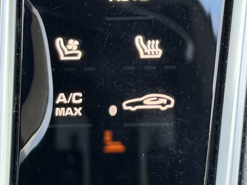 Certified 2020 Porsche Panamera 4 image 33