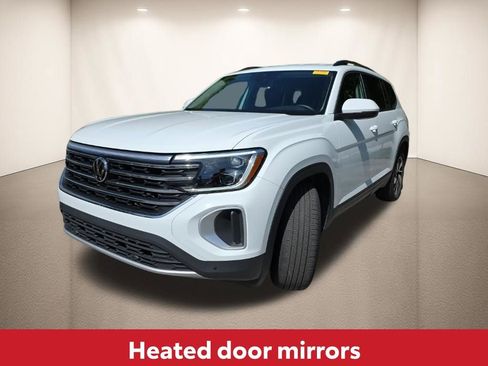 Used 2025 Volkswagen Atlas SE FWD image 10