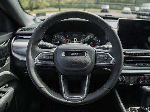 New 2026 Jeep Compass Limited AWD/4WD image 36
