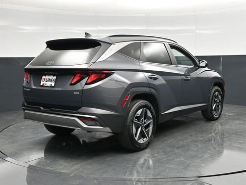 Used 2025 Hyundai Tucson SEL AWD/4WD image 13