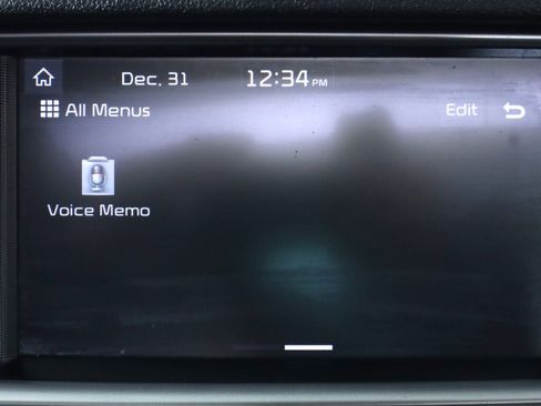 Used 2020 Kia Optima SE image 19