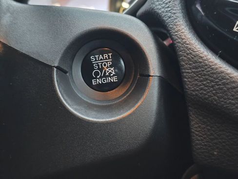 Used 2018 Jeep Compass Limited w/ Navigation Group image 27