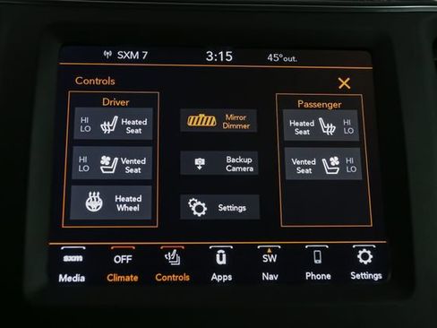 Used 2023 Jeep Cherokee Altitude Lux w/ Lux Elite Package AWD/4WD image 24