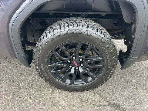 Used 2022 GMC Sierra 1500 Elevation AWD/4WD image 11