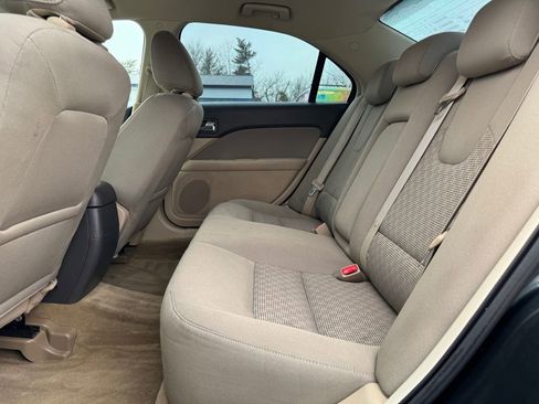 Used 2010 Ford Fusion SE image 26