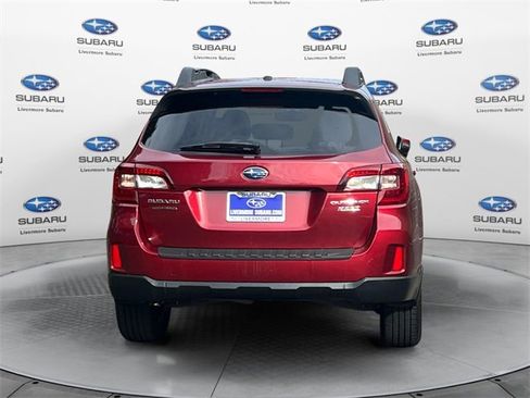 Used 2015 Subaru Outback 2.5i Limited image 5