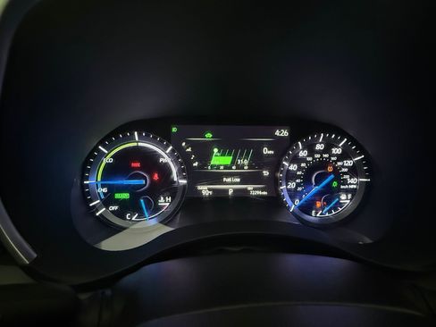 Used 2021 Toyota Highlander XLE FWD image 26
