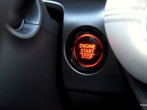 New 2026 Honda HR-V EX-L image 19