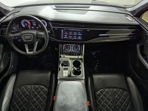 Certified 2023 Audi SQ7 Premium Plus w/ Executive Package AWD/4WD image 10