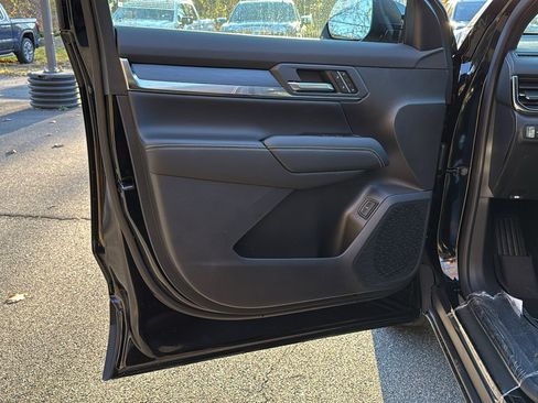 New 2026 GMC Terrain Elevation w/ Elevation Premium Package image 6