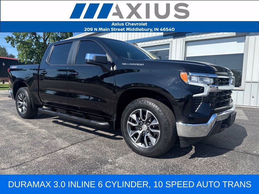 Used 2023 Chevrolet Silverado 1500 LT w/ Leather Package AWD/4WD image 1