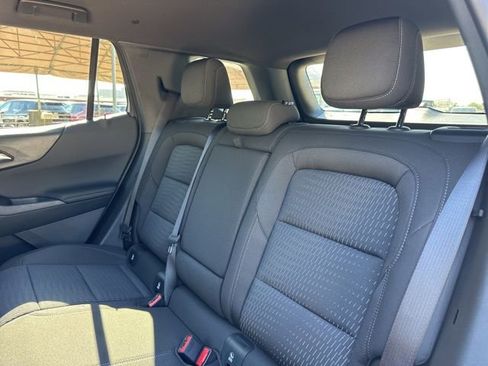 New 2026 Chevrolet Equinox LT image 10