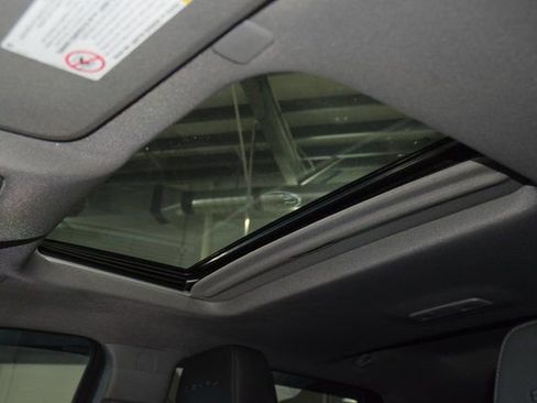 Used 2023 GMC Sierra 3500 Denali w/ Denali Ultimate Package image 48