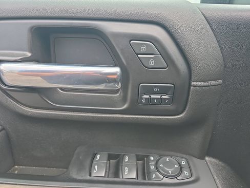 Used 2022 Chevrolet Silverado 2500 High Country AWD/4WD image 30