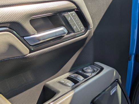 Certified 2023 Chevrolet Silverado 1500 ZR2 w/ Technology Package image 12