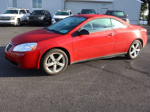 Used 2006 Pontiac G6 GT FWD image 2