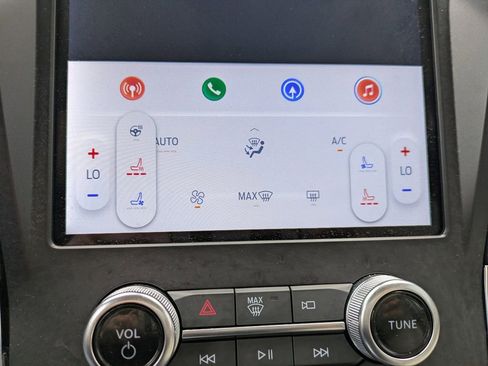 Used 2024 Ford Edge Titanium w/ Equipment Group 301A image 25