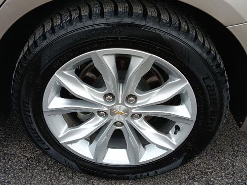 Used 2022 Chevrolet Malibu LT image 13