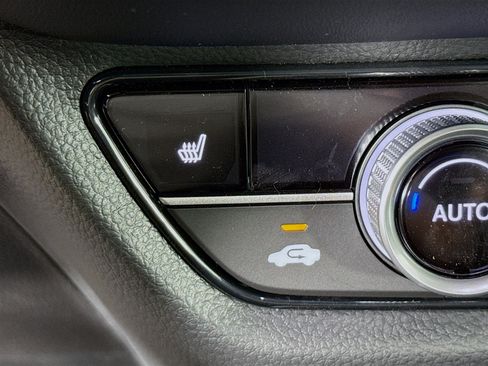 New 2026 Honda HR-V EX-L image 24