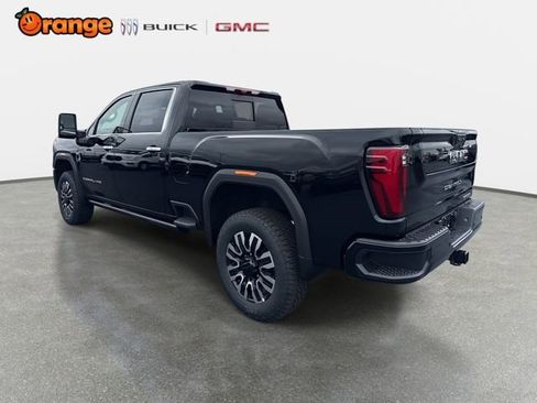New 2026 GMC Sierra 2500 Denali Ultimate image 5