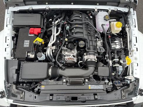 New 2026 Jeep Gladiator Sport AWD/4WD image 10