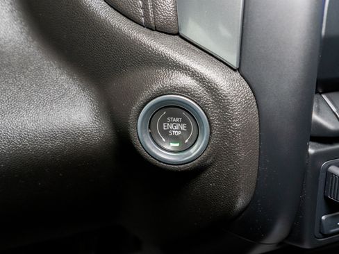 Used 2022 Chevrolet Silverado 1500 LT Trail Boss image 24