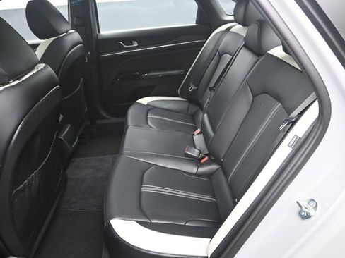 Certified 2025 Kia K5 GT-Line w/ GT-Line Premium Package image 32