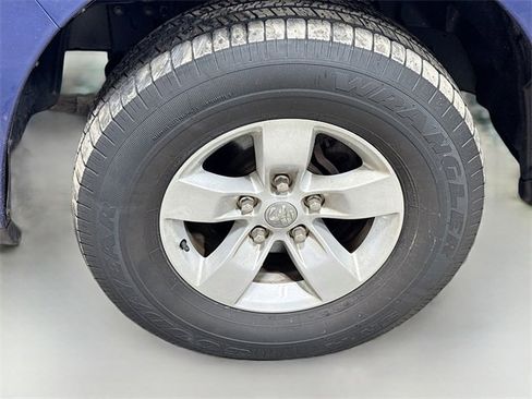 Used 2019 RAM 1500 Express image 29