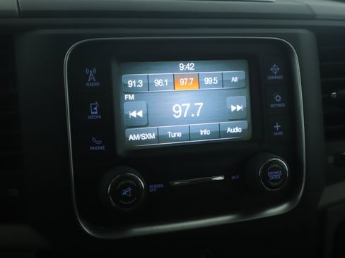 Used 2018 RAM 2500 Tradesman w/ Chrome Appearance Group image 6