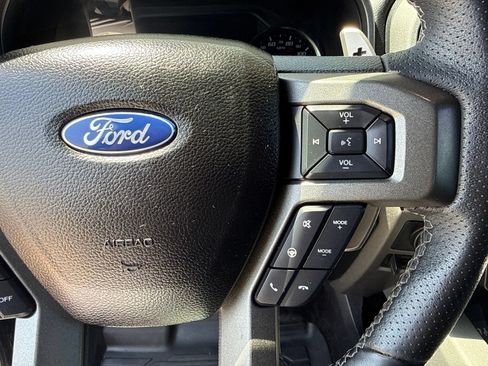 Used 2018 Ford F150 Raptor w/ Equipment Group 802A Luxury AWD/4WD image 16