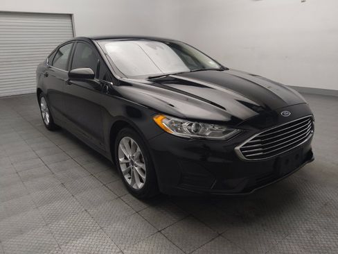 Used 2020 Ford Fusion SE FWD image 13