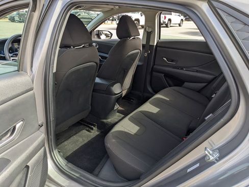 Used 2024 Hyundai Elantra SEL image 37